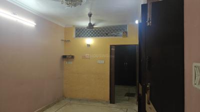Living Room Image of 700 Sq.ft 1.5 BHK Apartment / Flat for rent in Paschim Vihar New Delhi for Rs. 13125