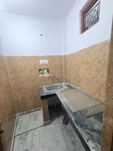 Kitchen Image of 345 Sq.ft 1 BHK Builder Floor for rent in Shastri Nagar New Delhi for Rs. 12000