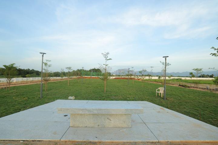 Orchards emerald  Main Image 1