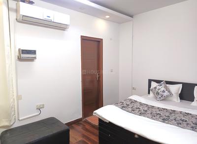 Bedroom Image of Noida Comfort PG for Boys in Sector 16, Noida