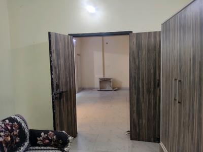 Living Room Image of 1200 Sq.ft 2 BHK Builder Floor for rent in Sector 46 Gurgaon for Rs. 50000