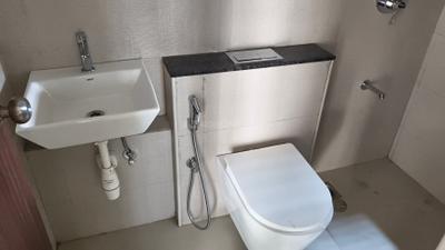 Bathroom Image of 550 Sq.ft 1 BHK Apartment / Flat for sale in Kalptaru Srishti Namah, Mira Road East Mira Bhayandar for Rs. 9500000