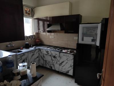 Kitchen Image of 1472 Sq.ft 3 BHK Builder Floor for rent in Ansal Esencia Sector 67, Sector 67 Gurgaon for Rs. 42000
