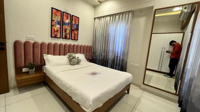Bedroom Image of 1400 Sq.ft 3 BHK Apartment / Flat for sale in Flora Iris, Ghuma Ahmedabad for Rs. 9000000