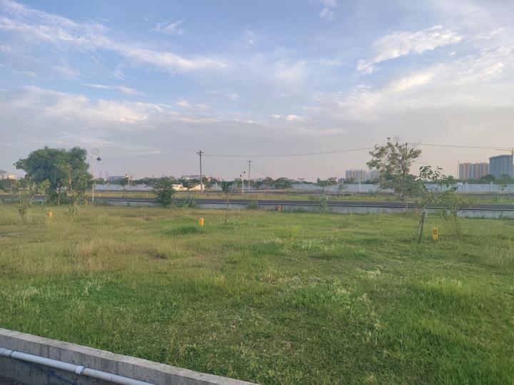 Lifestyle One Land Main Image 1