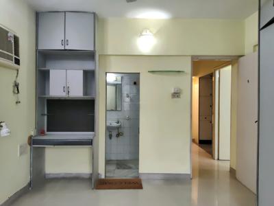 Bedroom Image of 800 Sq.ft 2 BHK Apartment / Flat for sale in Mulund East Mumbai for Rs. 14500000