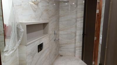 Image of 1850 Sq.ft 4 BHK Builder Floor for sale in Laxmi Nagar, New Delhi for Rs. 22500000