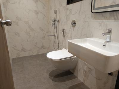 Excellaa Virtu Bathroom Two 3
