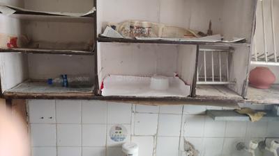 Kitchen Image of 400 Sq.ft 1 RK Apartment / Flat for rent in New Textile Market Surat for Rs. 7000