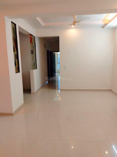 Prateek Wisteria Main Image 1