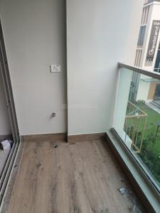 Balcony Image of 1600 Sq.ft 3 BHK Apartment / Flat for rent in Ambey Gateway, Chinar Park Kolkata for Rs. 45000