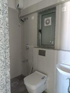 Bathroom Image of 650 Sq.ft 1 BHK Apartment / Flat for rent in Shree Naman Premier, Andheri East Mumbai for Rs. 64000