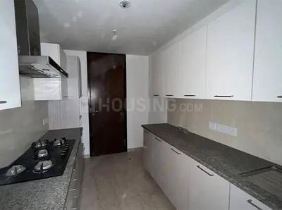 Kitchen Image of 2600 Sq.ft 3.5 BHK Apartment / Flat for sale in Lokhandwala Minerva, Worli Mumbai for Rs. 150000000
