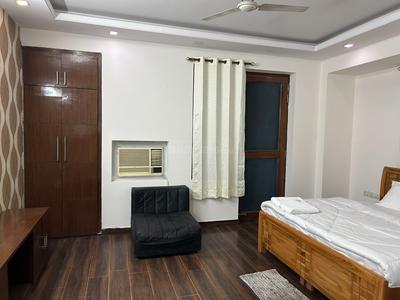 Bedroom Image of Noida Comfot PG Boys in Sector 18, Noida