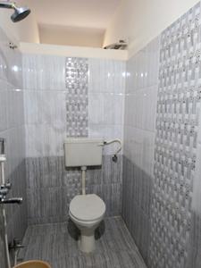 Common Bathroom Image of 1900 Sq.ft 3 BHK Apartment / Flat for sale in Malkajgiri Secunderabad for Rs. 10000000