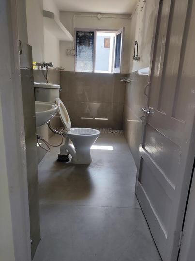 19D, Sector 19 Bathroom 1