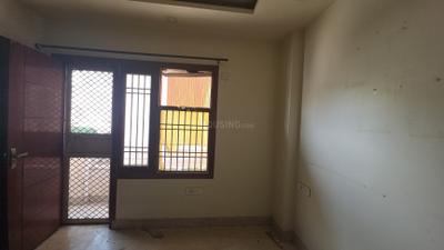 Bedroom Image of 1350 Sq.ft 3 BHK Builder Floor for rent in Pitampura New Delhi for Rs. 50000