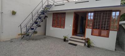Balcony Image of 650 Sq.ft 2 BHK Independent House for rent in Parottukonam Thiruvananthapuram for Rs. 15000