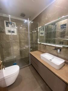 Bathroom Image of 1650 Sq.ft 3 BHK Builder Floor for sale in Patel Nagar New Delhi for Rs. 43500000