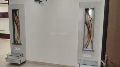 Bedroom Image of 1350 Sq.ft 3 BHK Builder Floor for sale in Kirti Nagar New Delhi for Rs. 24000000