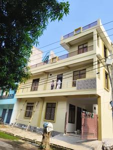 5 BHK Independent House