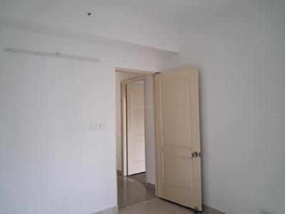 Bedroom Image of 925 Sq.ft 2 BHK Apartment / Flat for sale in Paras Tierea, Sector 137 Noida for Rs. 8100000