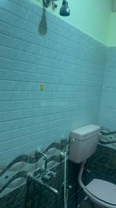 Bathroom Image of 600 Sq.ft 2 BHK Builder Floor for rent in Neelasandra Bengaluru for Rs. 15000