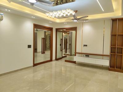 4 BHK Independent Builder Floor