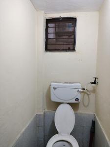 Common Bathroom One Image of 450 Sq.ft 1 BHK Apartment / Flat for sale in Sector 23B Dwarka New Delhi for Rs. 5950000