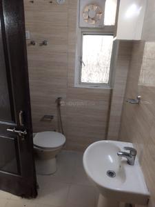 Bathroom Image of 1000 Sq.ft 2.5 BHK Apartment / Flat for sale in Aditya Celebrity Homes, Sector 76 Noida for Rs. 14500000
