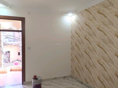 Bedroom Image of 620 Sq.ft 2 BHK Builder Floor for sale in Mukundpur New Delhi for Rs. 3200000