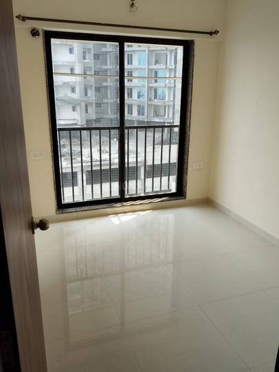 Parinee Essence Main Image 1