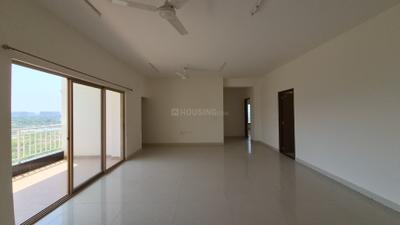 Living Room Image of 3550 Sq.ft 4 BHK Apartment / Flat for rent in Adani Water Lily, Shantigram Ahmedabad for Rs. 90000