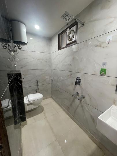 South Patel Nagar, Patel Nagar Bathroom 1