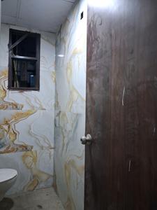 Common Bathroom Image of 900 Sq.ft 2 BHK Apartment / Flat for sale in Paradise Homes, Sector 73 Noida for Rs. 3900000