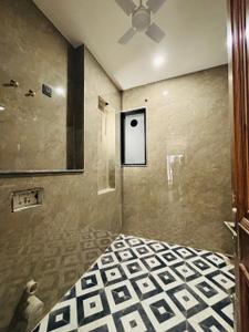 Image of 2900 Sq.ft 4 BHK Builder Floor for sale in Ansal Versalia, Sector 67, Gurgaon for Rs. 39100000