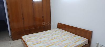 Bedroom Image of 1125 Sq.ft 2 BHK Builder Floor for rent in East Of Kailash New Delhi for Rs. 68000