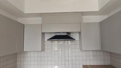 Kitchen Image of 2276 Sq.ft 4.5 BHK Apartment / Flat for sale in Godrej Windsor At Godrej Golf Links, Jaypee Greens Greater Noida for Rs. 37000000
