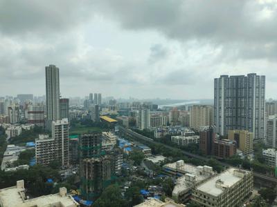 Living Room Image of 800 Sq.ft 2 BHK Apartment / Flat for rent in Sheth Auris Bliss, Malad West Mumbai for Rs. 64000