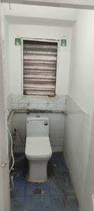 Bathroom Image of 560 Sq.ft 1 BHK Apartment / Flat for rent in Rajat Rashmi Apartment, Koregaon Park Pune for Rs. 32000