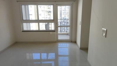 Living Room Image of 690 Sq.ft 1 BHK Apartment / Flat for sale in Godrej Infinity, Mundhwa Pune for Rs. 7200000