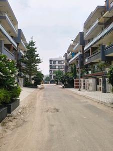 Image of 270 Sq.ft Residential Plot / Land for sale in DLF Garden City Plots, Sector 92, Gurgaon for Rs. 71500000