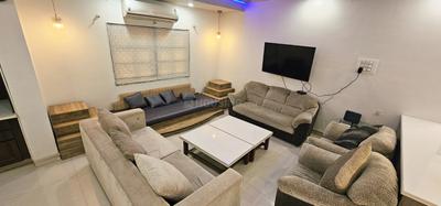 Hall Image of 1450 Sq.ft 3 BHK Apartment / Flat for rent in Alkapuri Vadodara for Rs. 45000