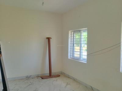 Living Room Image of 880 Sq.ft 2 BHK Independent House for sale in Mudichur Chennai for Rs. 5800000