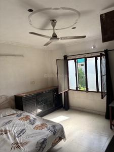 Bedroom Image of 360 Sq.ft 1 RK Apartment / Flat for rent in Rajouri Garden New Delhi for Rs. 13500