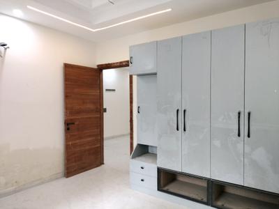 Bedroom Image of 1500 Sq.ft 4 BHK Builder Floor for sale in Bharat Vihar New Delhi for Rs. 17000000