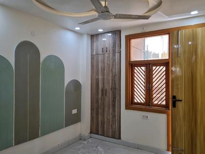 Bedroom Image of 900 Sq.ft 3 BHK Builder Floor for sale in Dwarka Mor New Delhi for Rs. 7500000