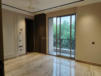 Bedroom Image of 2200 Sq.ft 3 BHK Builder Floor for sale in Safdarjung Enclave New Delhi for Rs. 75000000