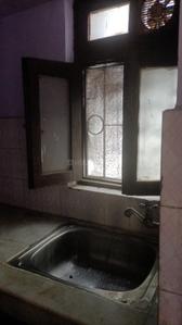 Kitchen Image of 705 Sq.ft 1.5 BHK Apartment / Flat for rent in Patliputra Colony Patna for Rs. 12000