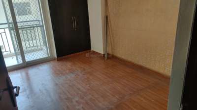 Bedroom One Image of 1250 Sq.ft 3 BHK Apartment / Flat for rent in Noida Extension Greater Noida for Rs. 20000